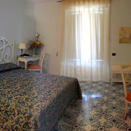 Hotel Bougainville Lipari (Isola Lipari)
