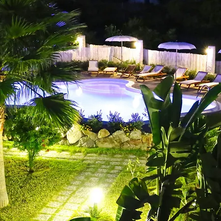Bougainville 4* Lípara