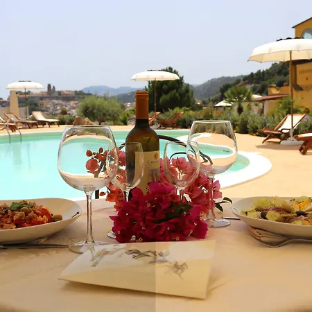 Bougainville Lipari (Isola Lipari)