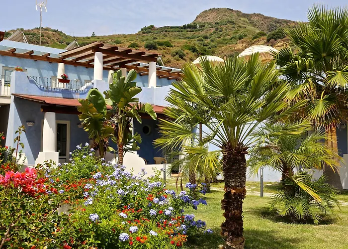 Bougainville Lipari (Isola Lipari)