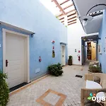 Hotell Bougainville
