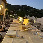 Hotel Bougainville