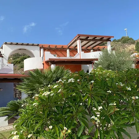 Bougainville 4*