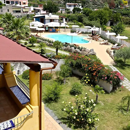 Bougainville Hotel 4*