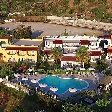 Bougainville Hotel 4*
