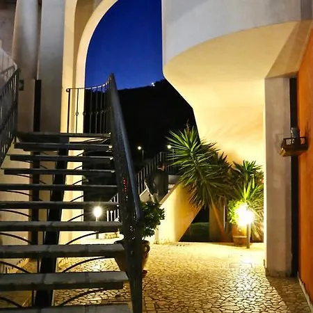 Hotel Bougainville