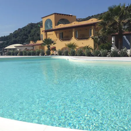 Hotel Bougainville