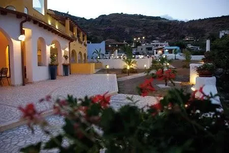 Bougainville 4*