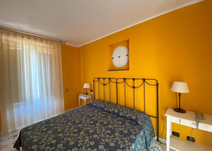 Bougainville Hotel 4*