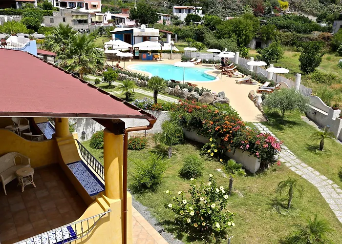 Bougainville Ξενοδοχείο 4*