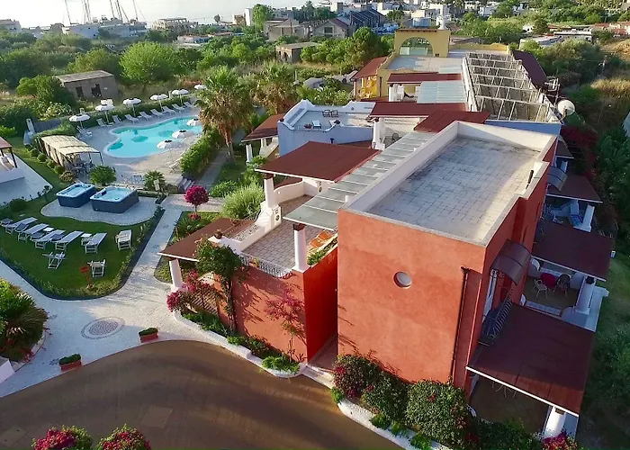 Bougainville Ξενοδοχείο 4*