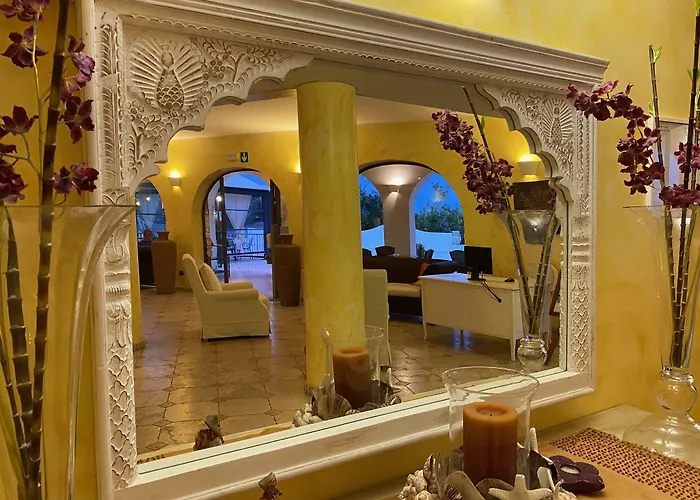 Отель Bougainville 4*