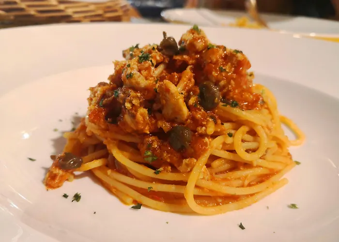 Отель Bougainville